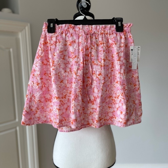 Abound NWT coral pink floral lined skirt in a size small - Picture 15 of 16